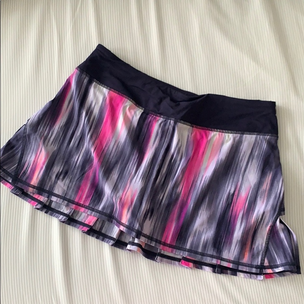 LIKE NEW Lululemon Skirt 💕